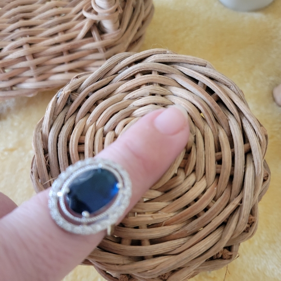 Gem 925 strong sterling silver blue sapphire w white diamond size 9 women new 💙 - Picture 3 of 6